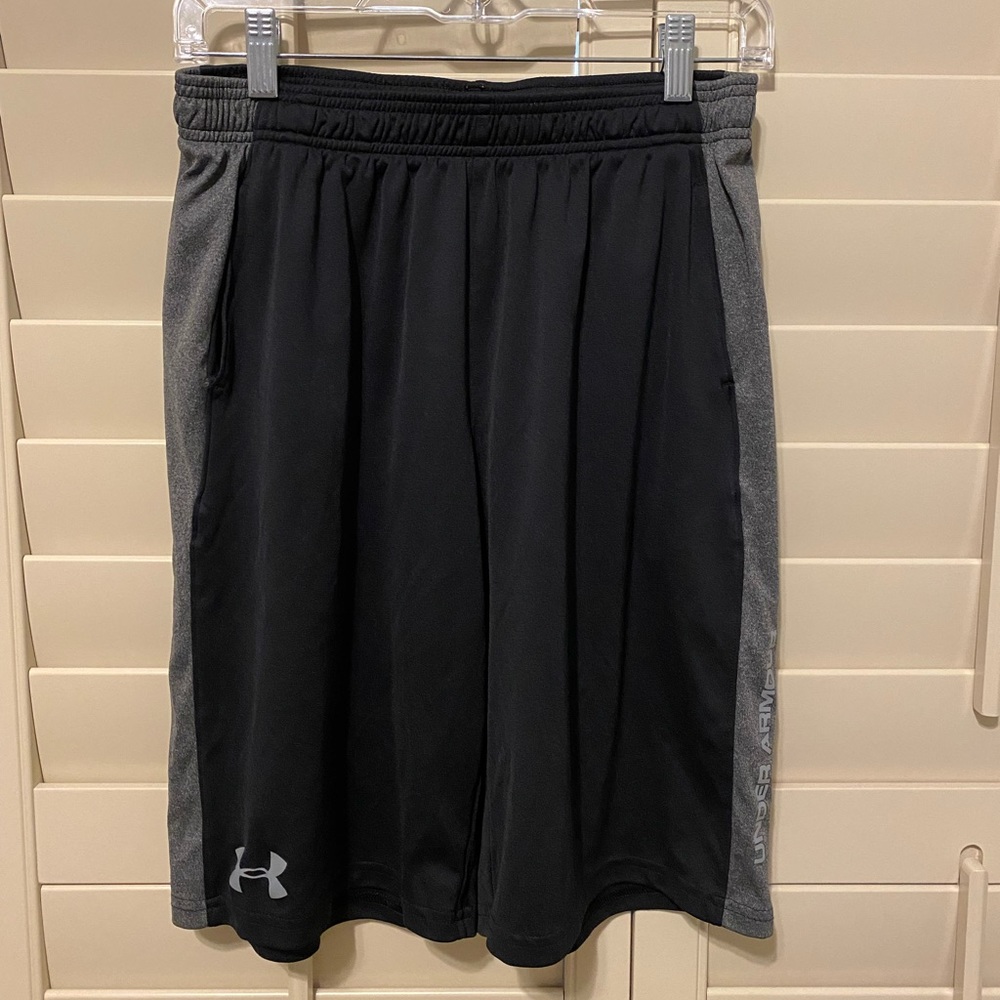 Under Armor Black/Gray Basketball Shorts YXL